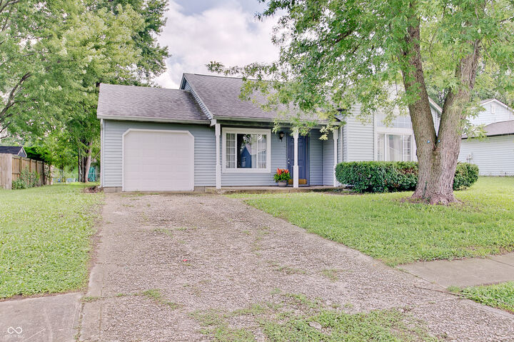 Property Photo: 1073 Laura Drive IN 46143