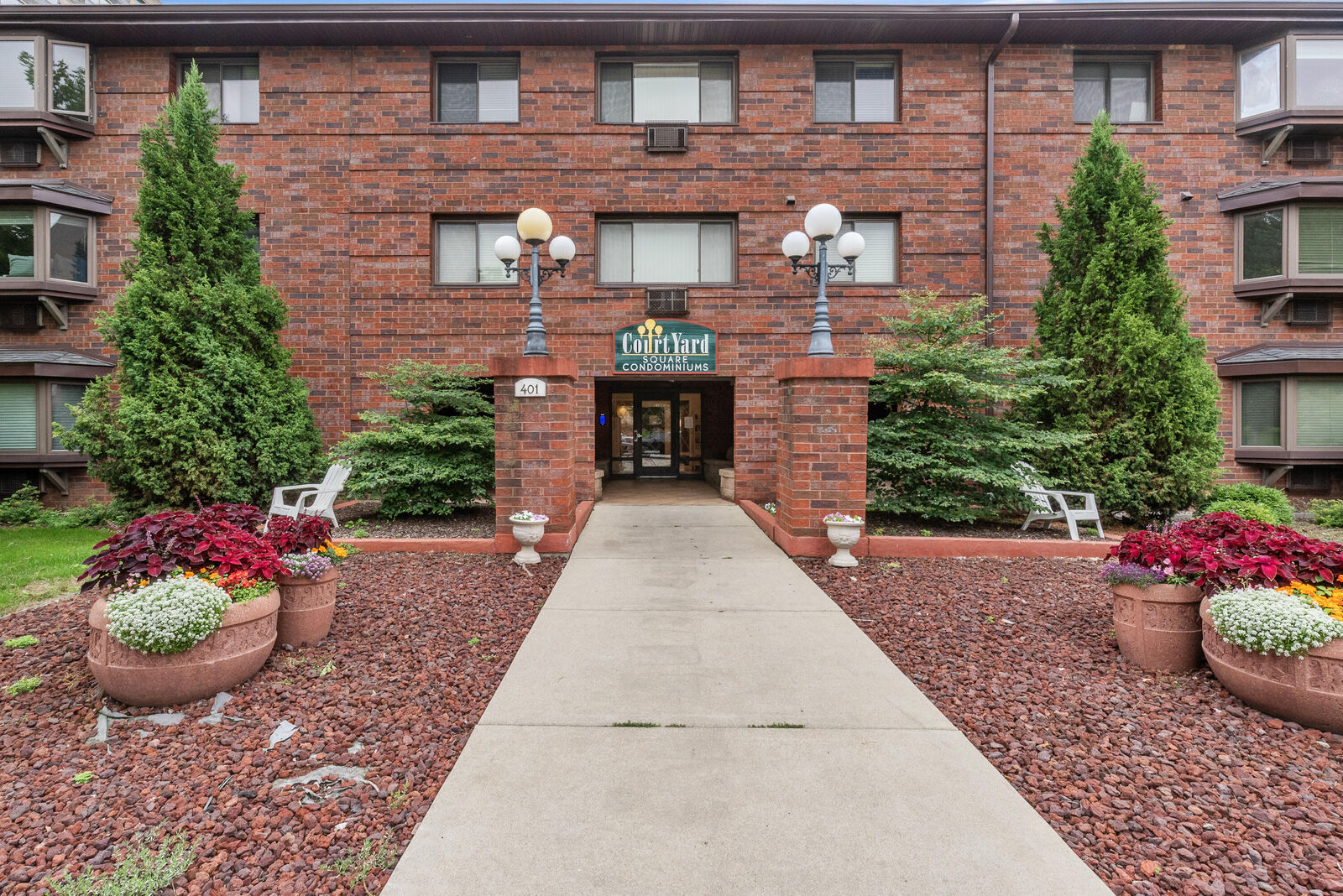 Property Photo:  1108 N Milwaukee St  WI 53202 