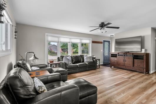 Property Photo:  2015 Richmond Ave  WI 54220 