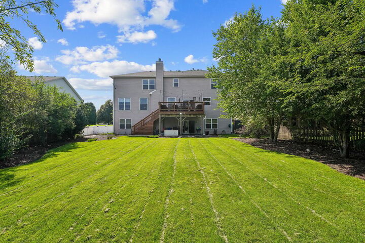 Property Photo:  772 E Lindsey Lane  IL 60440 
