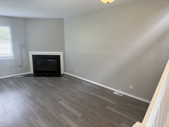 Property Photo: 1108 Grand Lake Court 1108 IL 60540