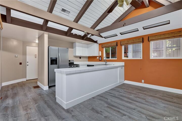 Property Photo:  594 W Victoria Court  CA 92352 