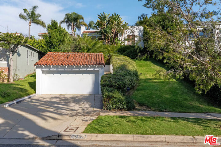 Property Photo:  1914 Fairburn Avenue  CA 90025 