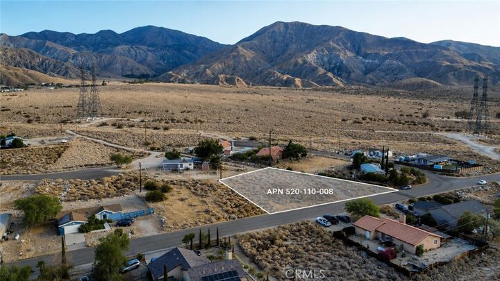 Property Photo:  1 Kimdale Drive  CA 92282 