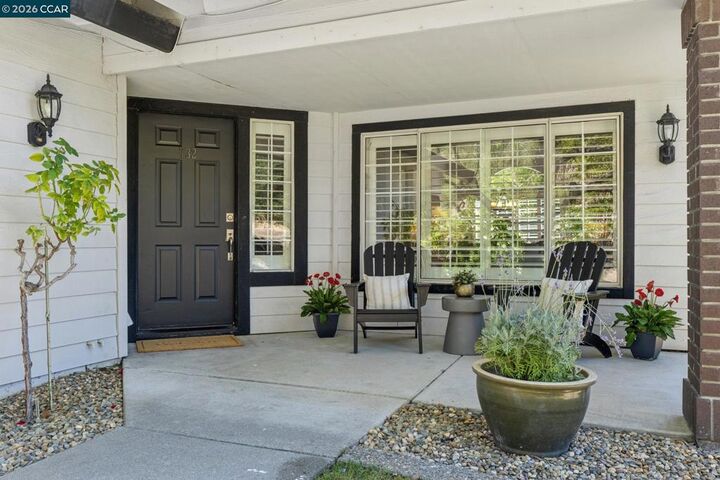 Property Photo:  732 Trent Terrace  CA 94506 