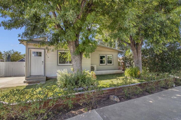 Property Photo:  774 Oro Street  CA 92021 