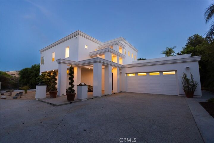 Property Photo:  9731 Rangeview  CA 92705 