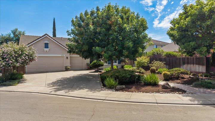 Property Photo:  2908 Winged Foot Court  CA 95355 