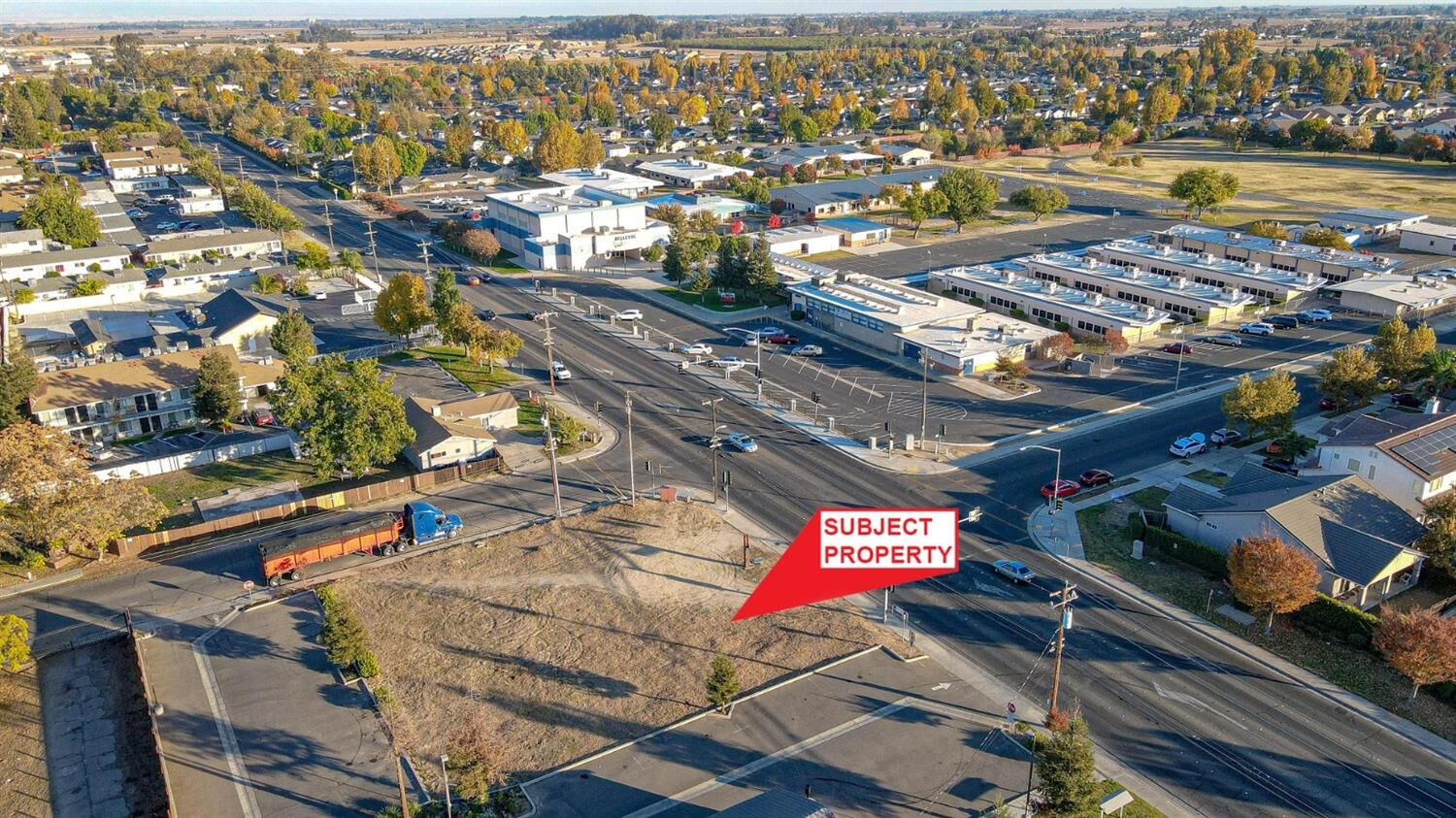 Property Photo: 991 E Bellevue Road CA 95301