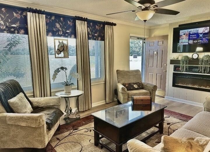 Property Photo:  250 Benford Rd  TN 37160 