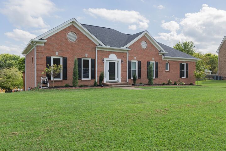 Property Photo:  654 Potomac Dr  TN 37043 
