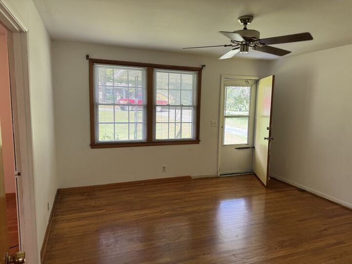 Property Photo:  5020 Kincannon Dr  TN 37220 