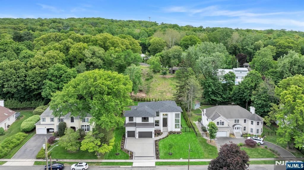 Property Photo: 61 Mac Arthur Avenue NJ 07624