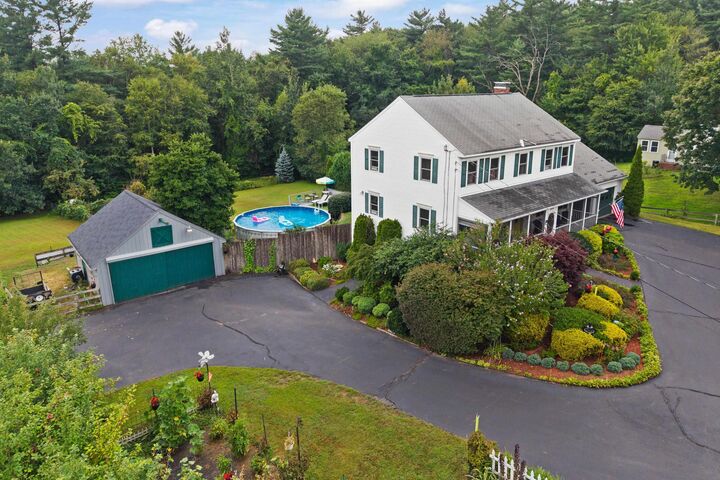 Property Photo:  438 Pembroke Street  NH 03275 