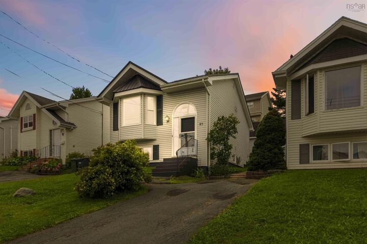 Property Photo:  85 Armcrest Drive  NS B4C 4C3 
