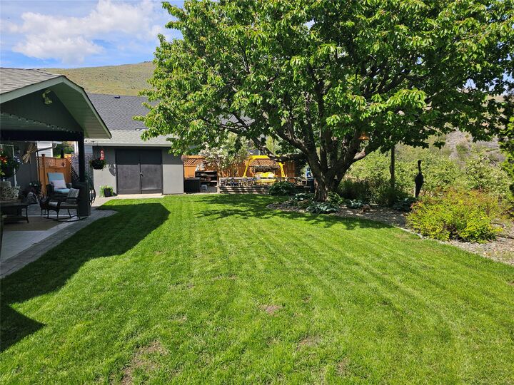 Property Photo: 3221 Crosby Road BC V1T 4Z7