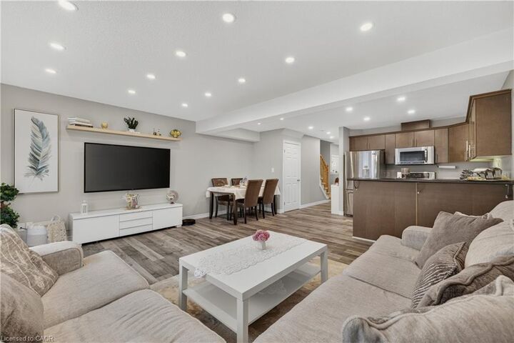Property Photo:  975 Strasburg Road 4  ON N2E 0A8 