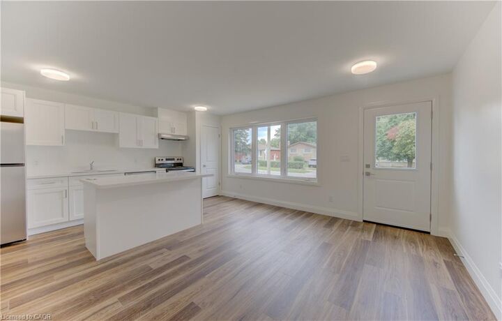 Property Photo: 93 Kinzie Avenue B ON N2A 1S5