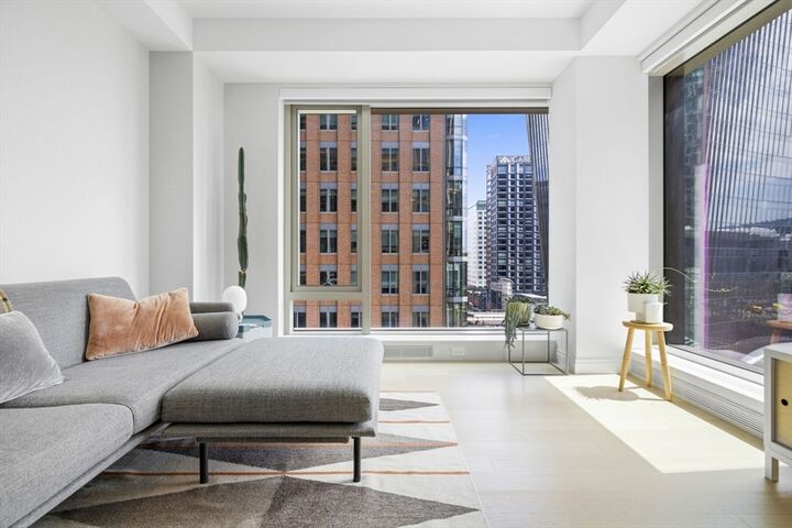 Property Photo:  135 Seaport Blvd 1016  MA 02210 