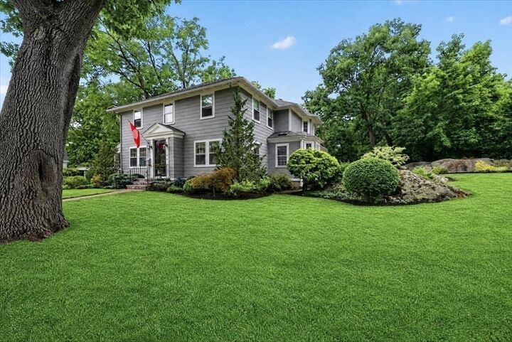 Property Photo: 6 Bradford Rd MA 02043