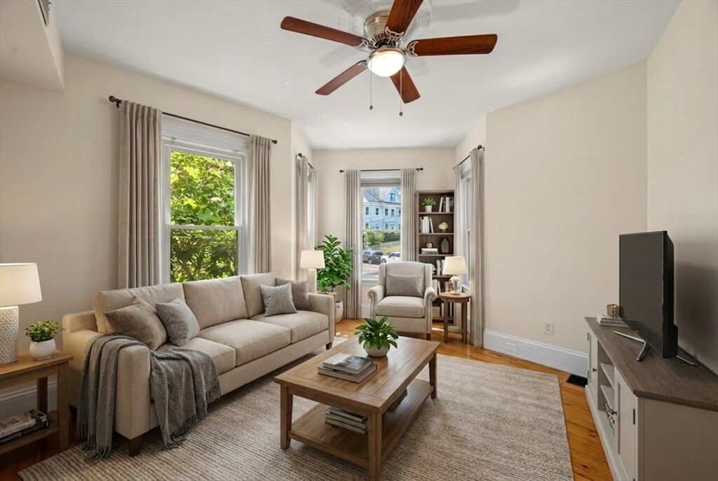 Property Photo:  101-103 Wachusett St 1  MA 02130 