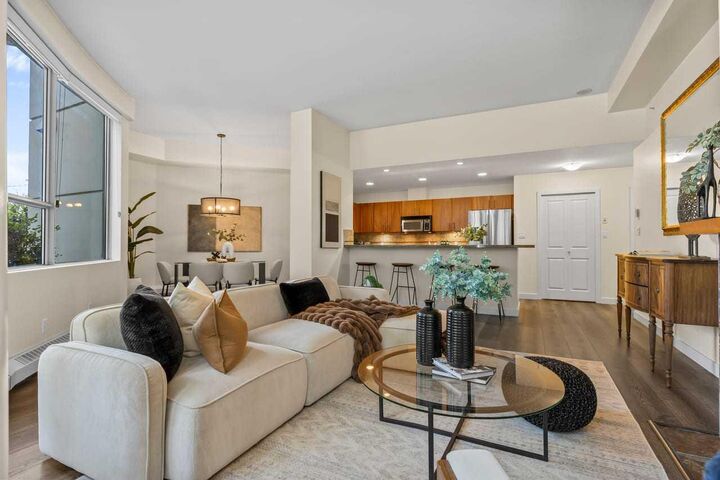 Property Photo:  1088 6 Avenue SW 102  AB T2P 5N3 