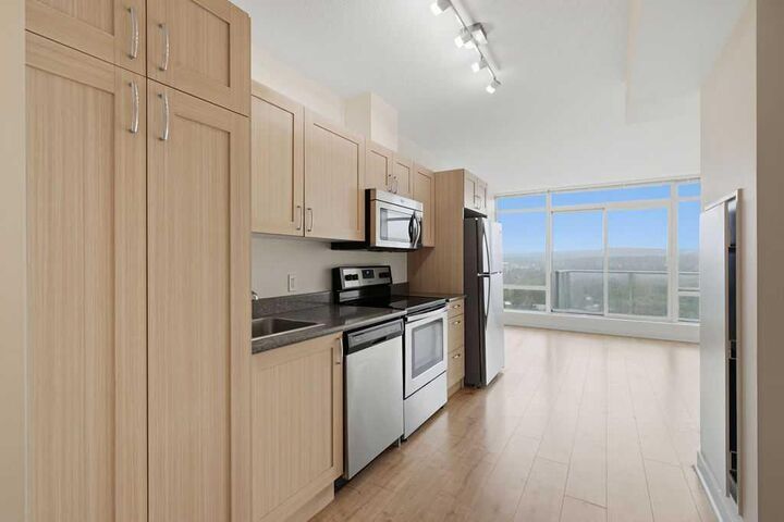 Property Photo: 30 Brentwood Common NW 1309 AB T2L 2L8