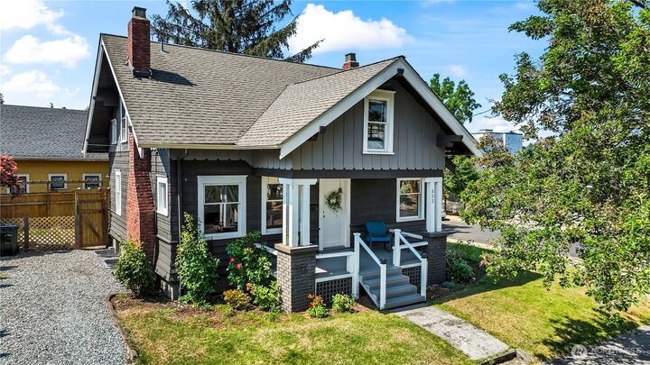 Property Photo: 802 S Junett Street WA 98405