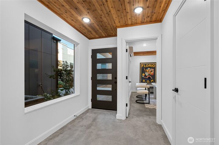 Property Photo:  5013  Fauntleroy Way SW  WA 98136 