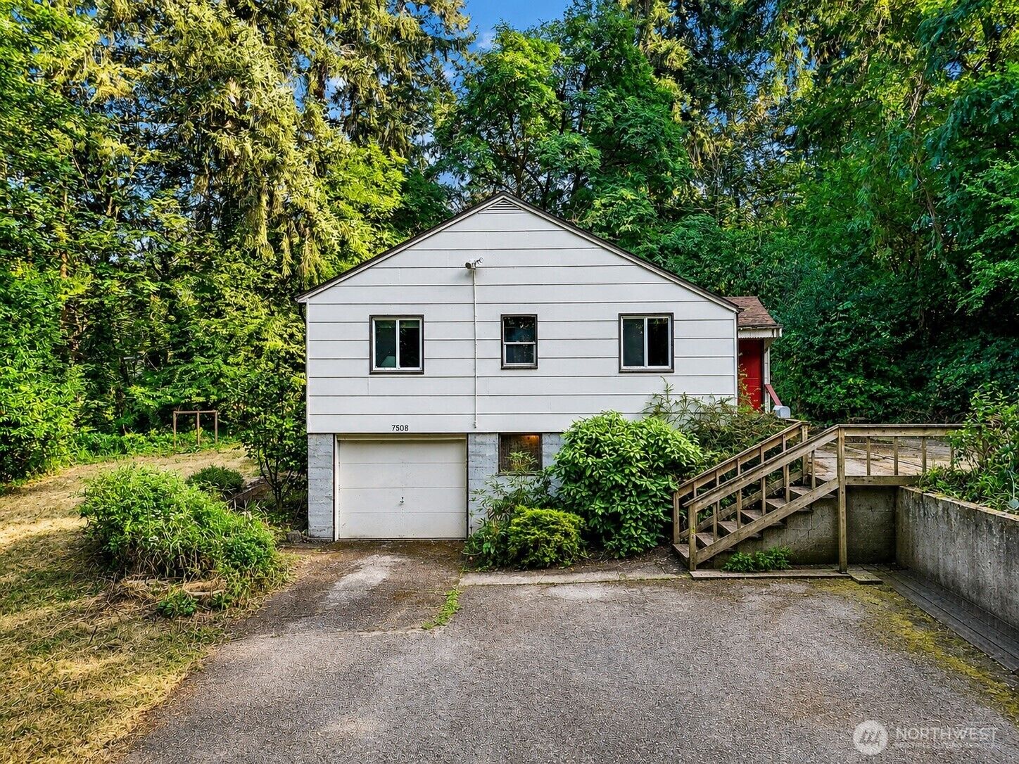 Property Photo:  7508  Woodland Avenue E  WA 98371 