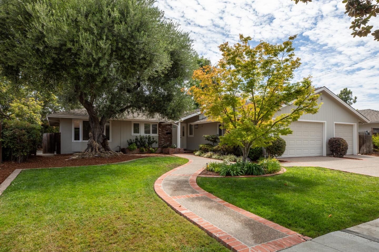 Property Photo:  1532 Bedford Avenue  CA 94087 