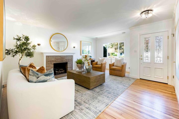 Property Photo:  1410 Floyd Avenue  CA 94087 