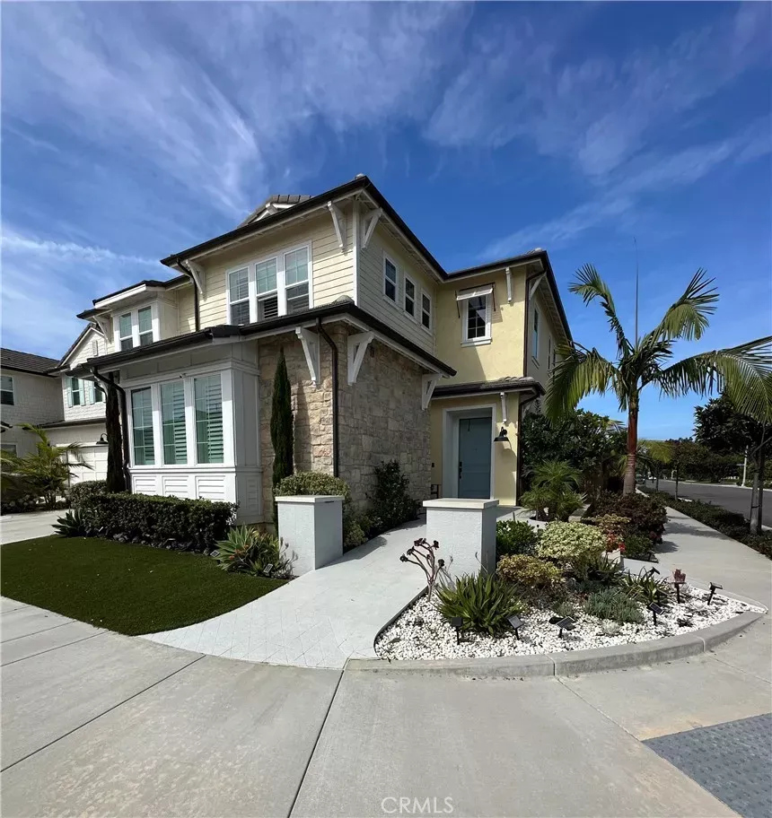 Property Photo:  17281 Cobblestone  CA 92649 
