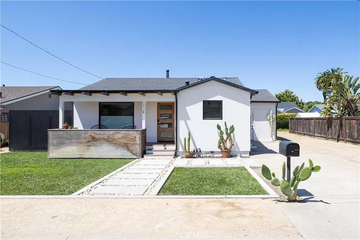 Property Photo:  216 Garden Street  CA 93420 