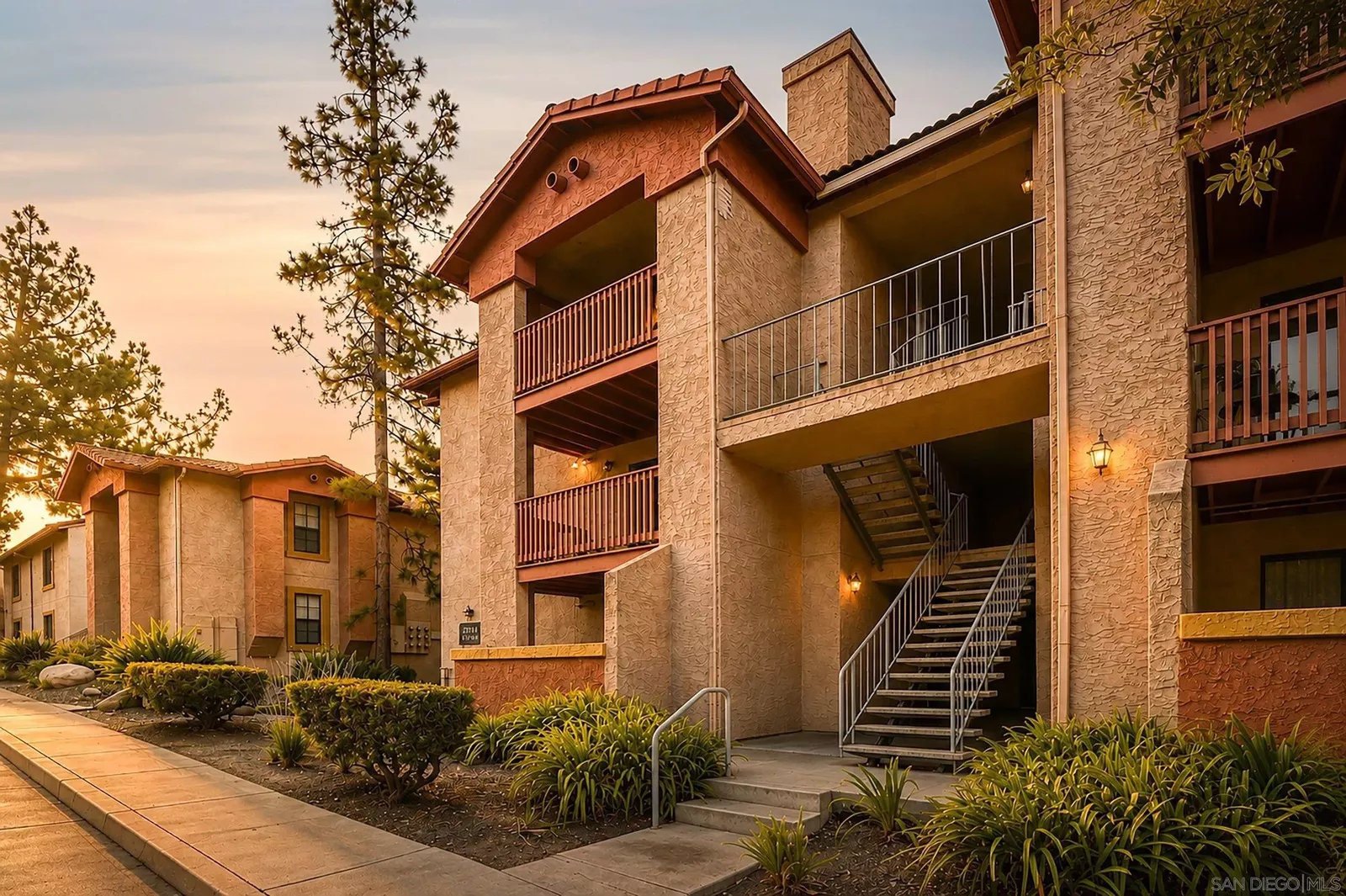 Property Photo:  12067 Alta Carmel 58  CA 92128 
