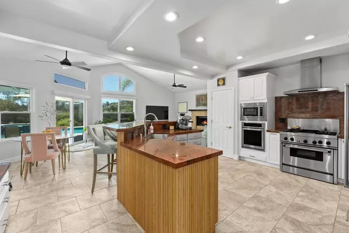 Property Photo:  12711 Big Bend Way  CA 92082 