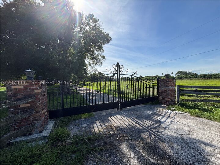 Property Photo:  375 & 311 County Road 720  FL 33440 