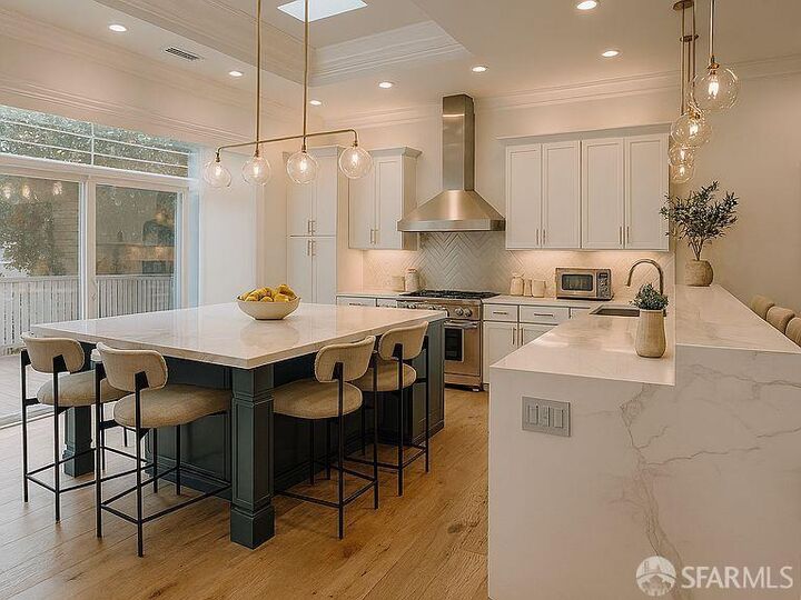 Property Photo:  3031 Gough Street  CA 94123 
