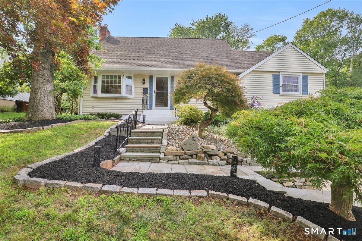 Property Photo:  117 Hyde Road  CT 06117 