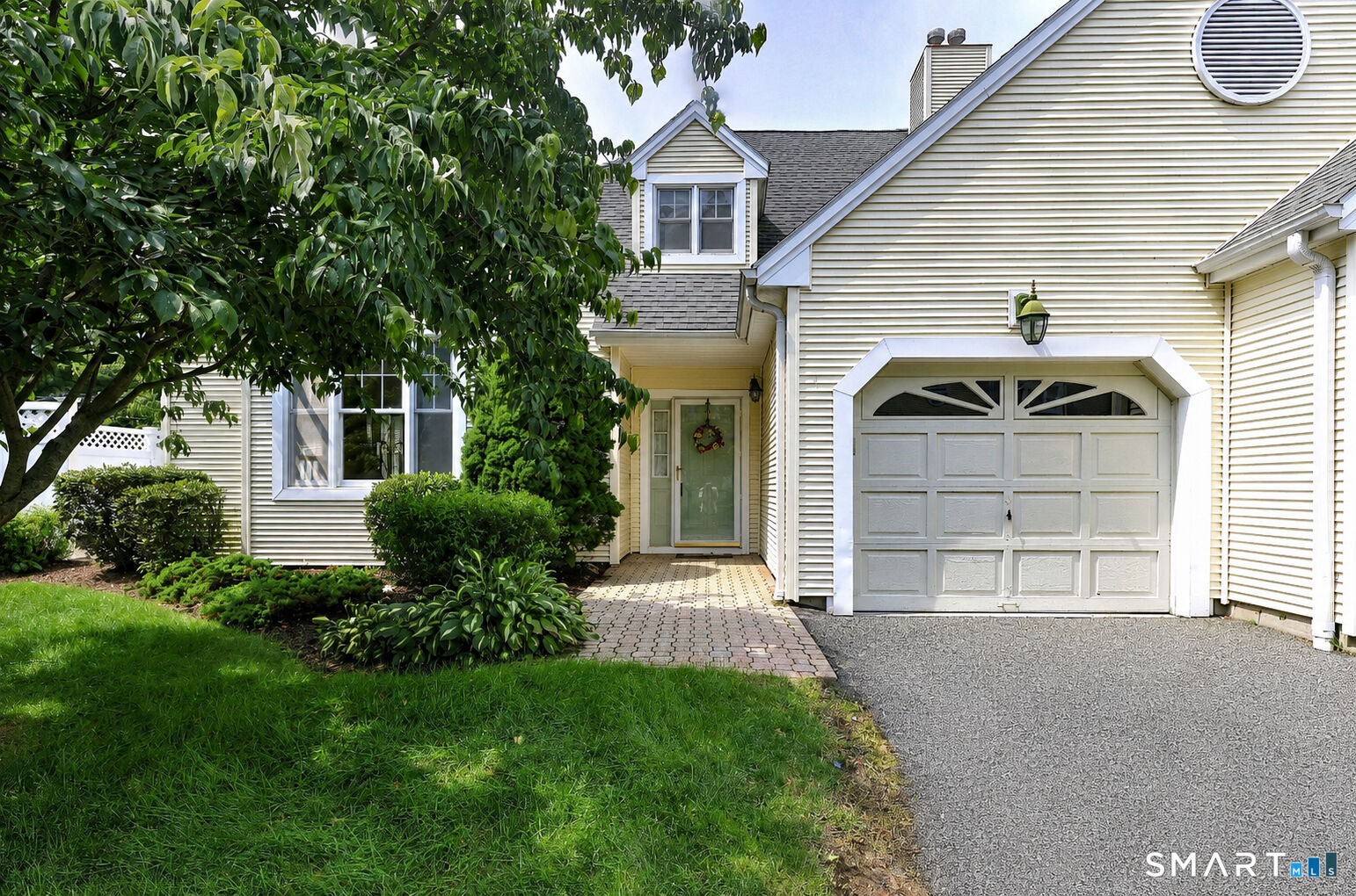 Property Photo: 3 Southwick Court North 3 CT 06461