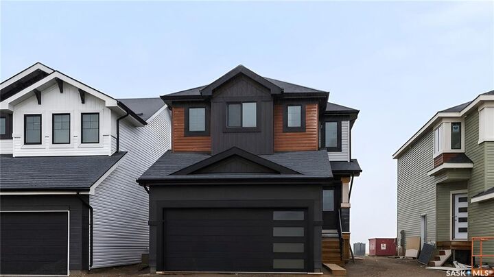 Property Photo:  286 Froese Crescent  SK S0K 4S3 