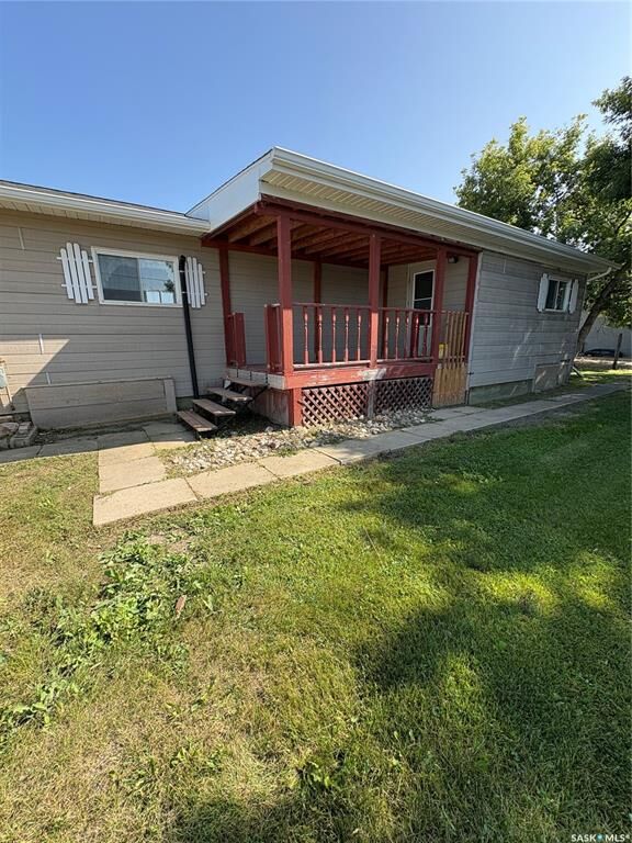 Property Photo: 148 Railway Avenue SK S0A 1Y0