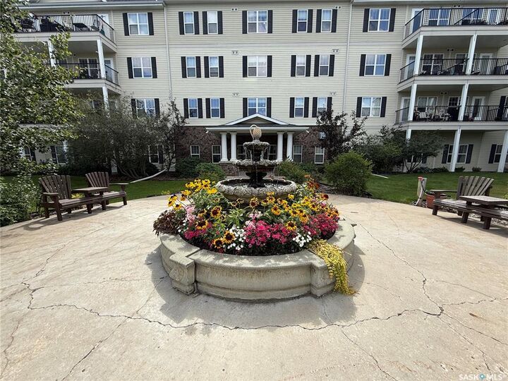 Property Photo: 910 Main Street 322 SK S0K 2A0