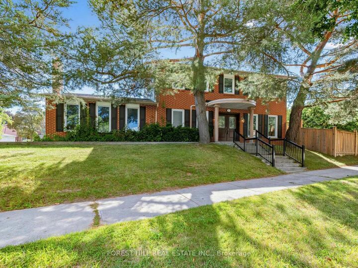 Property Photo: 1 Ames Circle ON M3B 3B9