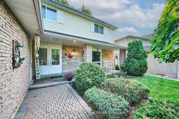 Property Photo:  7 Judy Court  ON L3P 3R8 