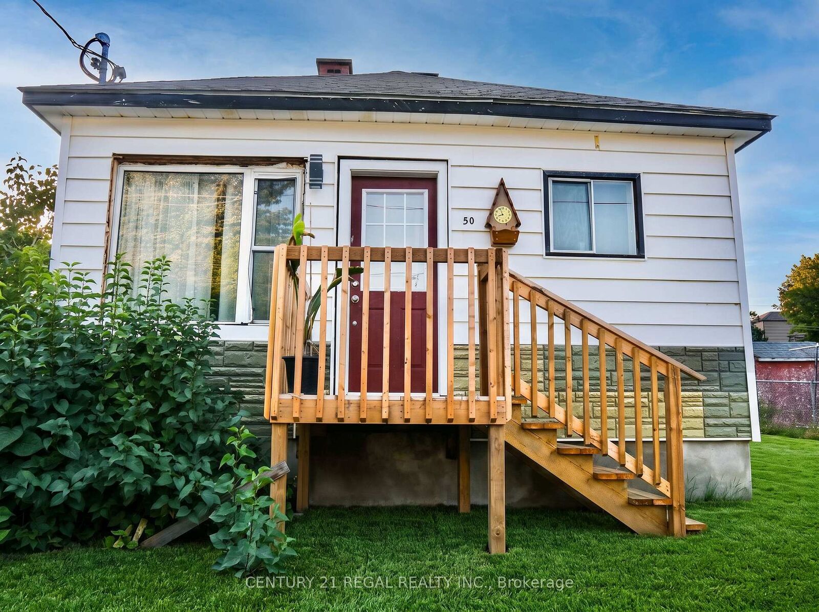 Property Photo:  50 Beech Street  ON P0M 2C0 