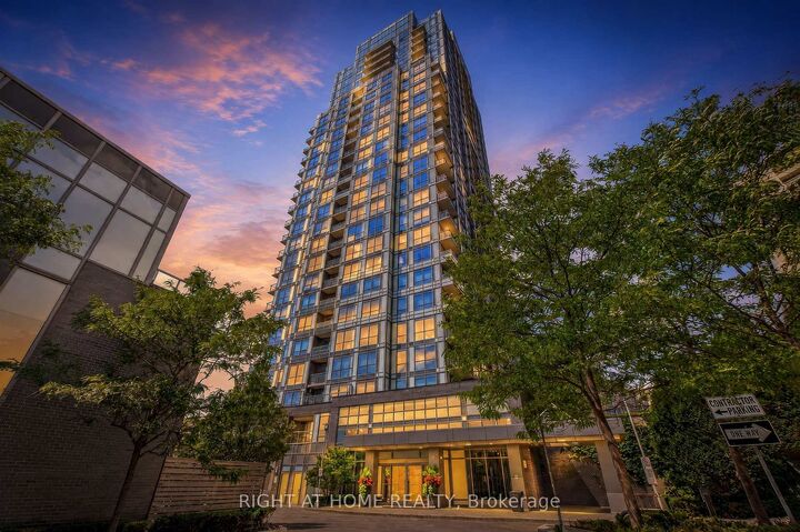 18 Graydon Hall Drive 509 — photo 1