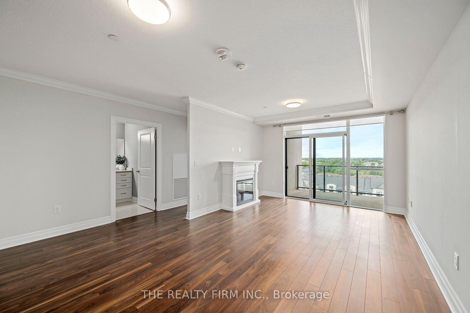 Property Photo:  260 Villagewalk Boulevard 701  ON N6G 0W6 
