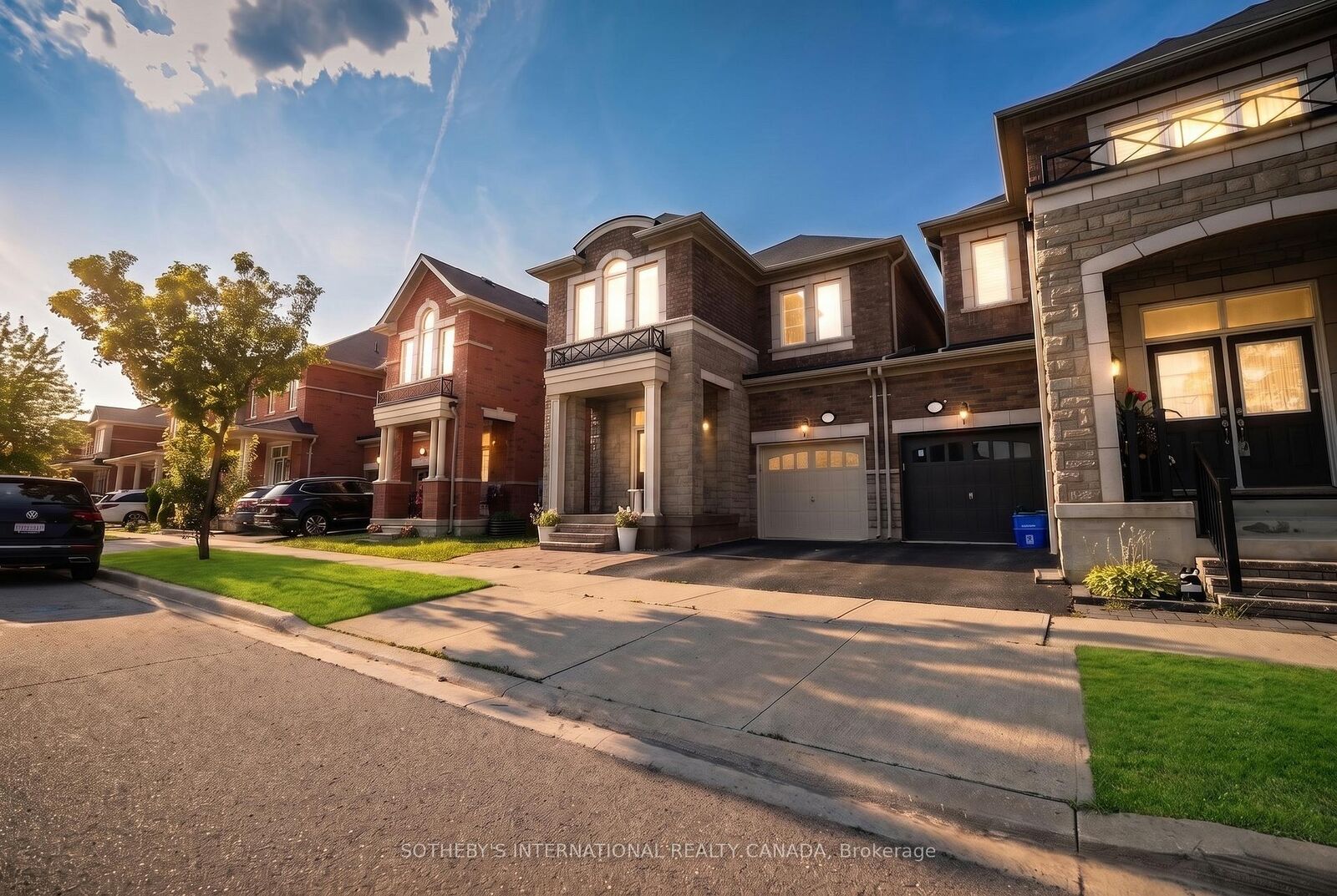 Property Photo: 271 Sarah Cline Drive ON L6M 0V4
