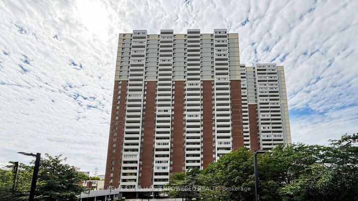 Property Photo:  1 Massey Square 2312  ON M4C 5L4 